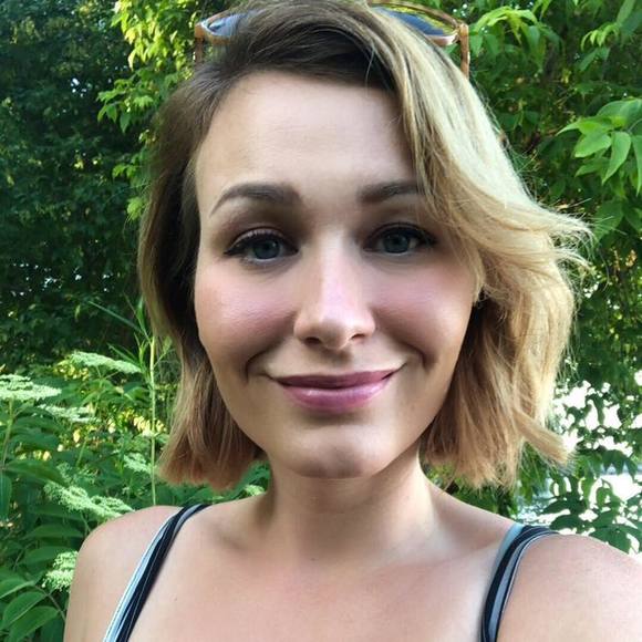 Meet the Posher Other - Meet your Posher, Amber